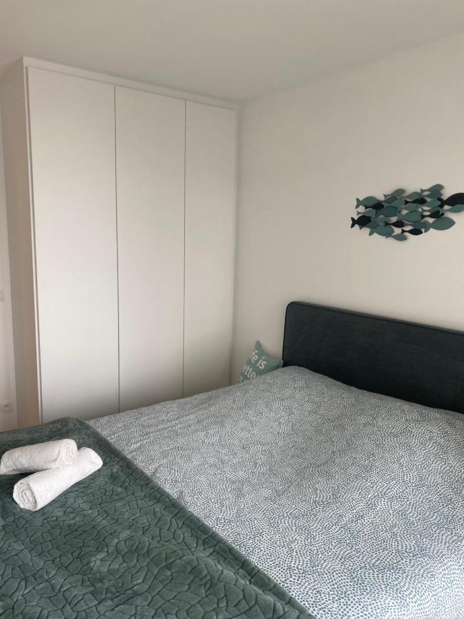 Lichtrijk 2-Slaapkamerappartement Met Zeezicht En Gratis Parking Oostende Exterior foto